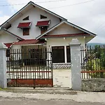 Spot On 93943 Sakinah Homestay Bromo Syariah Near Rest Area Wringinanom